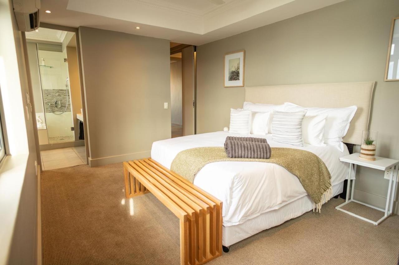 Hermanus Waterfront, Ocean Deluxe - Apartment 2 Ngoại thất bức ảnh
